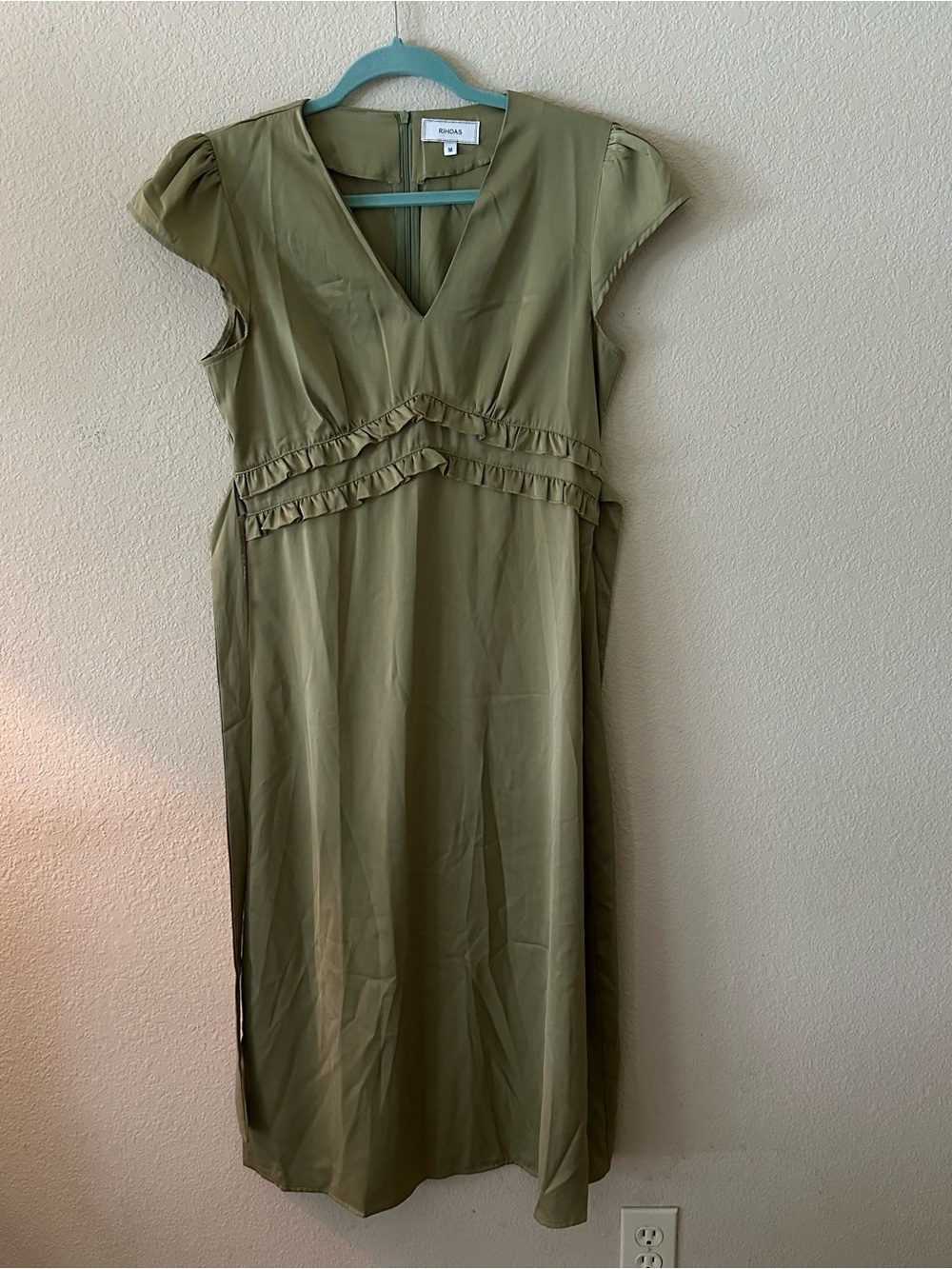 RIHOAS Olive Green Midi Dress with Ruffle Waist size Medium